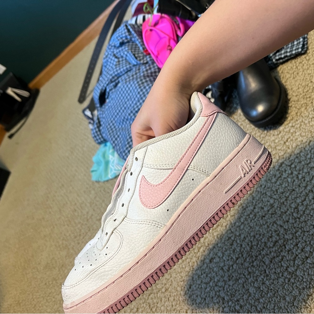 Nike shoes